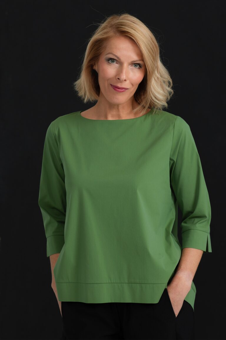 Green simple blouse Anata