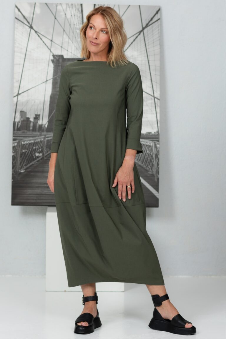 Khaki green balloon dress Akarui