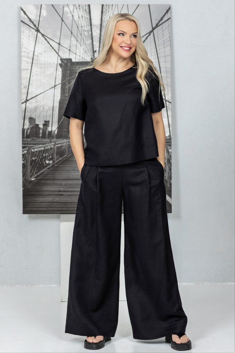 Black linen wide trousers Shiwa + linen t-shirt Duna