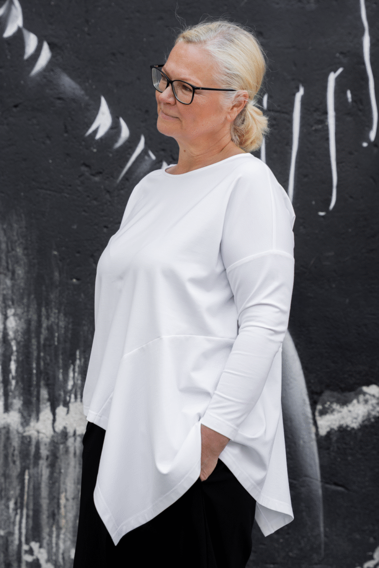 Dozo blouse with asymmetric flounce, white - Image 3