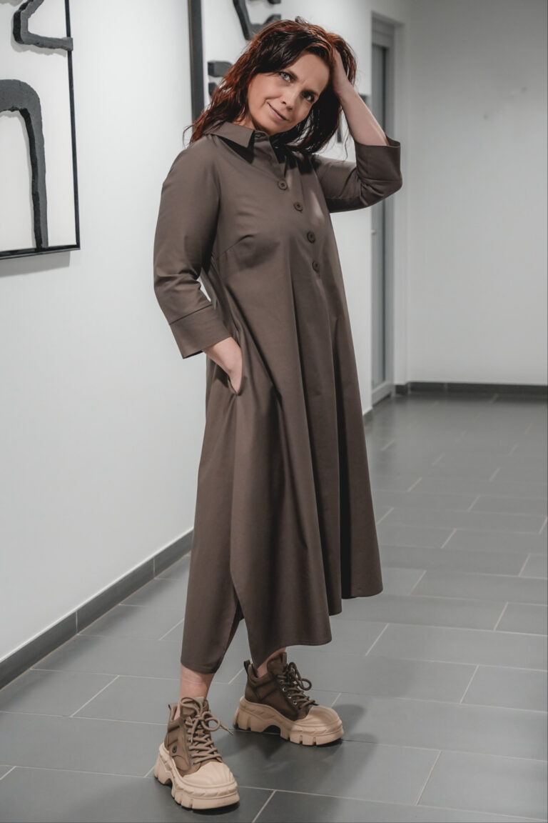 Midi kleit Nagai pruun