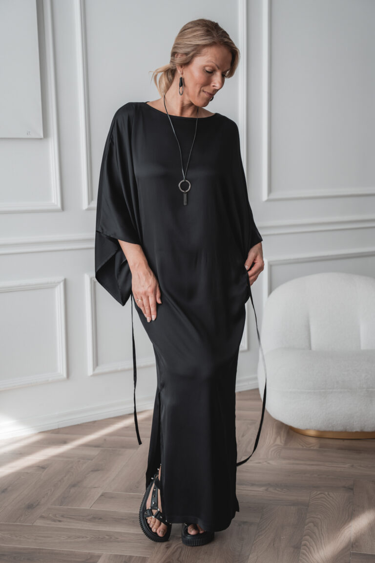 Slim, kimono cut black dress