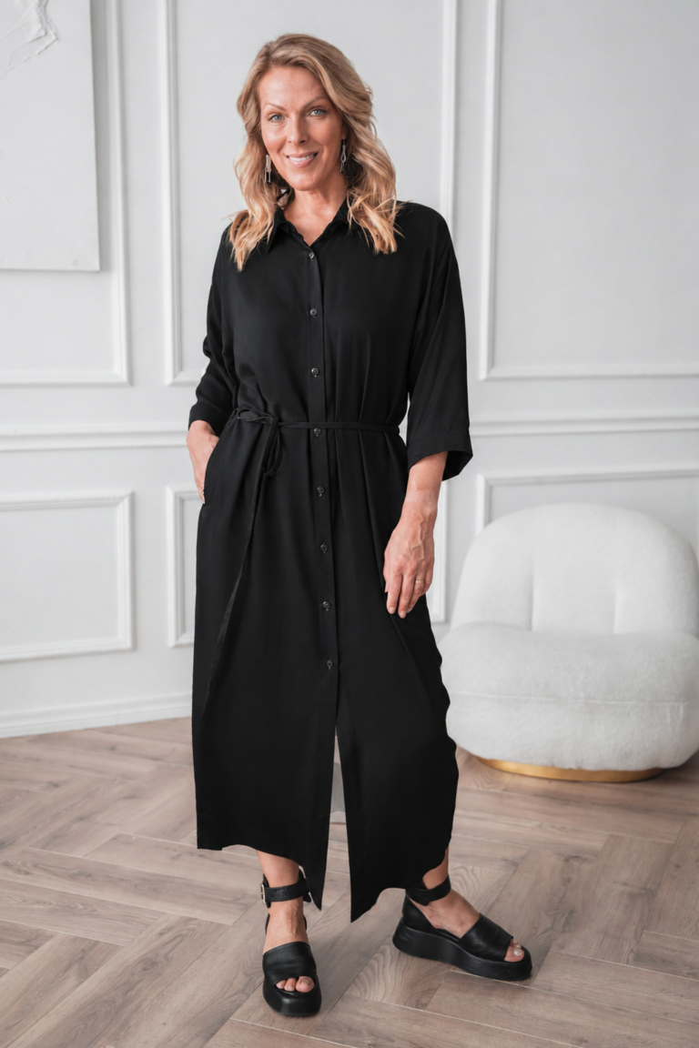 Mashi, oversized shirt dress, black