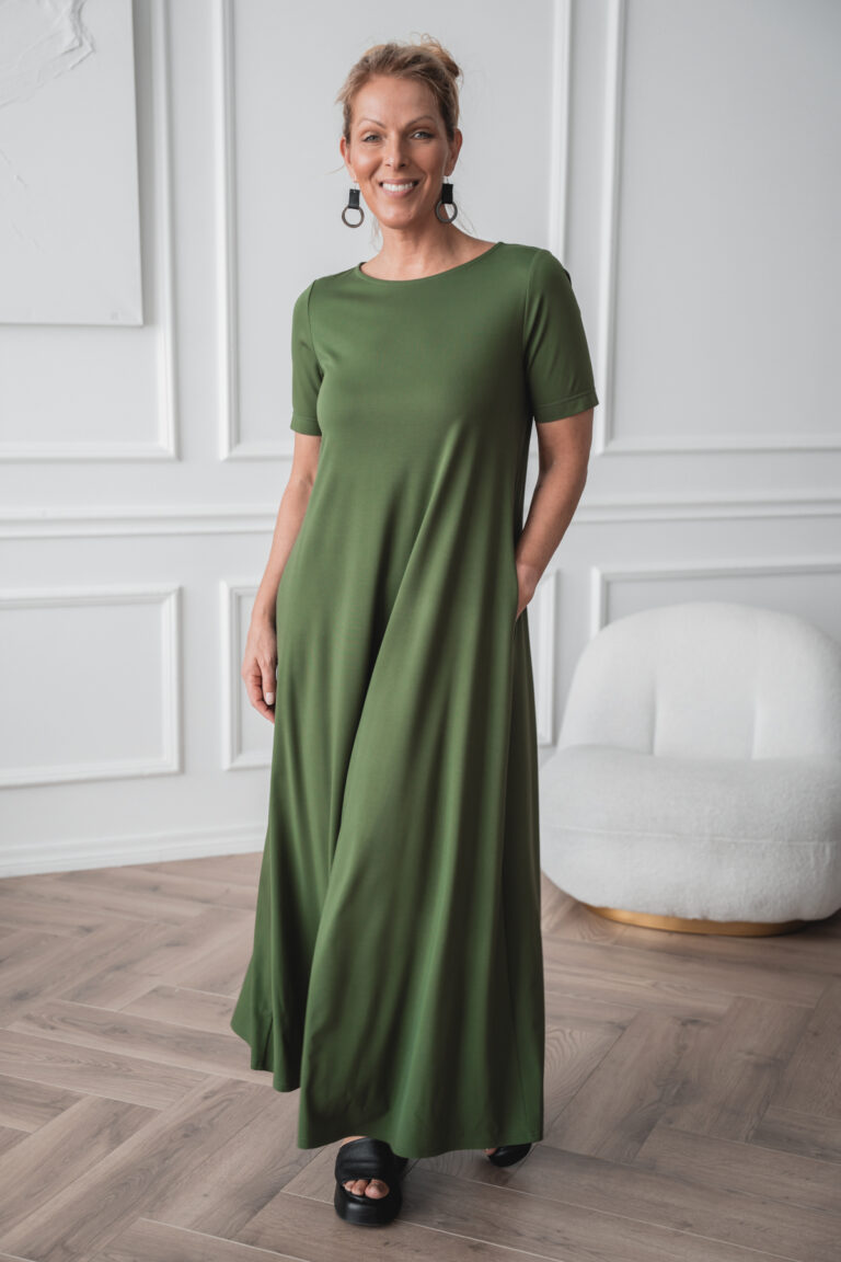 Green viscose liver dress Umeko