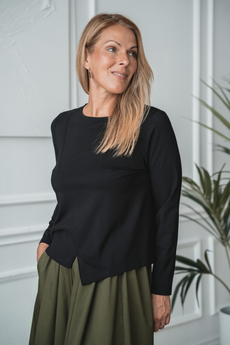Sayuri Asymmetrical Black T-Shirt