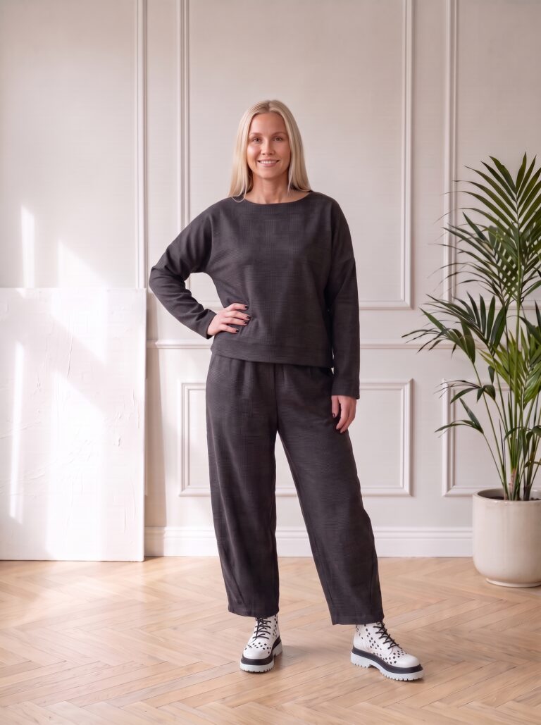 Hada Checkered Blouse + Youso Checkered Wide-Leg Pants