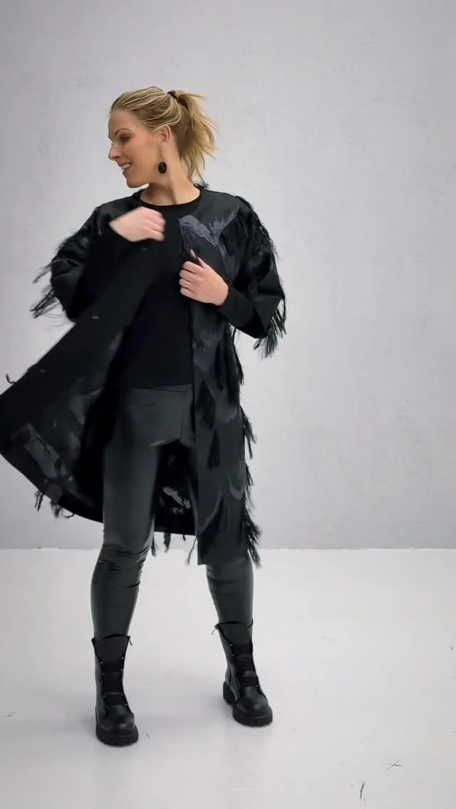 New Year’s glam is just around the corner — and a little sparkle is always part of the magic. ✨
If you’re looking for something you can wear all year long (but still shine at the NYE party), the Kaze jacket has just the right dose of glam.
Fringes, soft shimmer, and endless styling options — wear it over pants, a skirt, or a dress.
Button it up, and it becomes a show-stopping piece on its own. 💫 @justmust.eu #happywithjustmust #justmustbyewi #estoniandesign #fashionintallinn #wearblack #boldandedgy #effortlesselegance #christmasstyle🎄