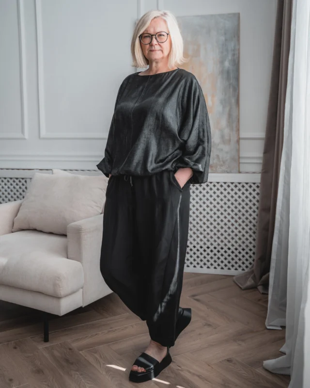 Some outfits just work.  Matte blouse and Youso trousers – two pieces that feel like they were always meant to be together. Soft drape, rich fabric, and that quiet confidence of knowing you’re exactly where you want to be, style-wise.  Wear it with sandals, wear it with heels. Either way, it works. @justmust.eu 
 #scandistyle #wearblackeveryday #naturallyyou #effortlesselegance #boldandedgy #summerwardrobe #estoniandesign #happywithjustmust #justmustbyewi #fashionintallinn #wearblack